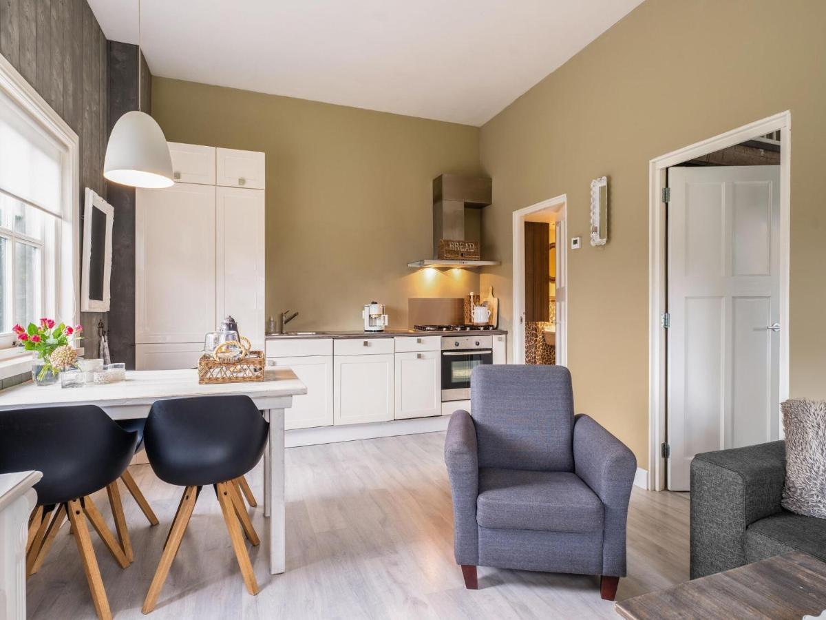 Quaint Summer Holiday Home In Egmond Binnen Exteriör bild