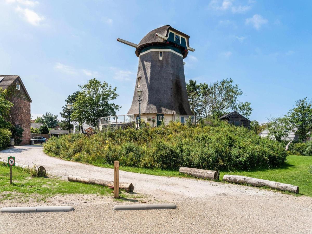 Quaint Summer Holiday Home In Egmond Binnen Exteriör bild